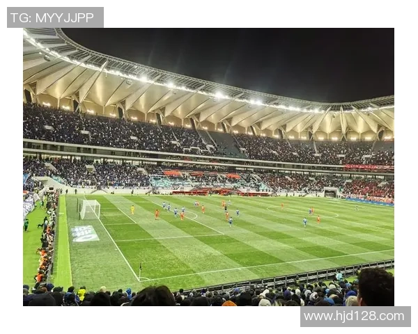 足球明星高清镭射照片展现球场魅力与风采尽显运动激情与青春活力