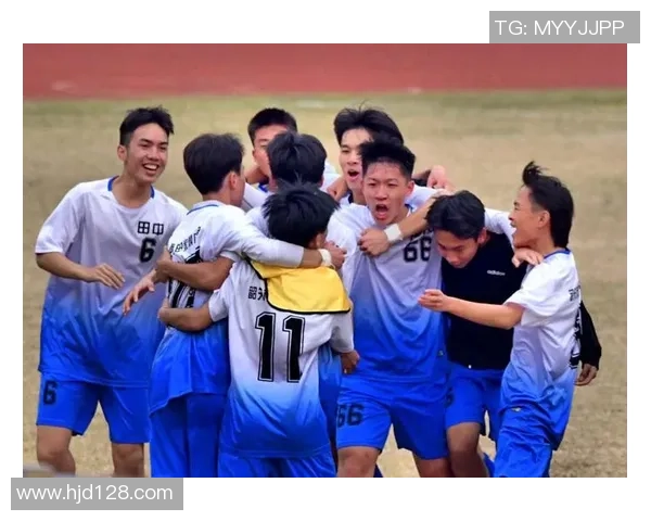 韶关大学足球明星赛激发校园热情展现青春活力与团队精神 韶关大学足球明星赛激发校园热情展现青春活力与团队精神